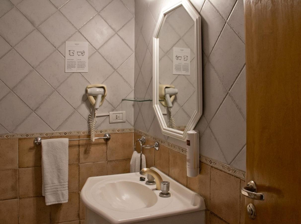 Hotel Atlantico Suites Мар дел Плата Екстериор снимка